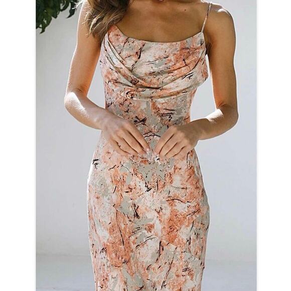 NWT Hello Molly “Catch the Wave” Elegant Floral Maxi Dress Orange Cream Size 4 - Picture 10 of 11